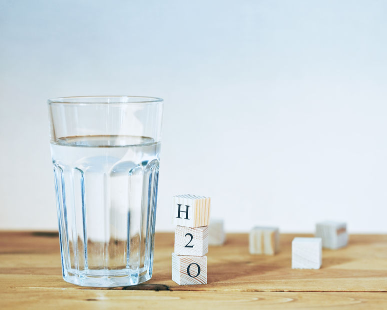 H2O